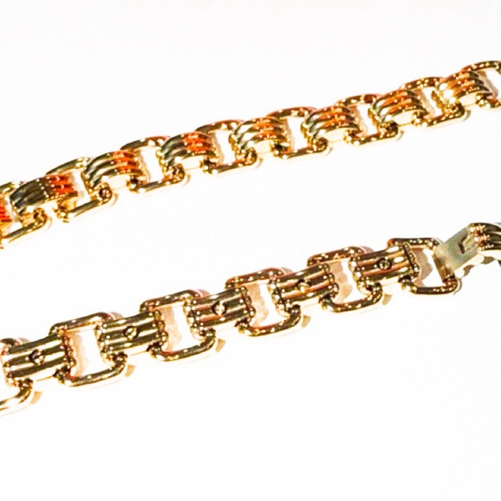 NIB Tory Burch "The Elanor" 3 in one Beautiful long gold watch, wrap or strap - Picture 8 of 11